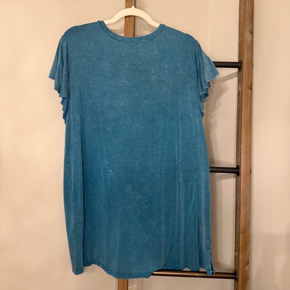 L Love Teal Mineral Wash Ruffle Sleeve Henley Top - Size 1XL - Picture 2 of 4